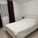 Casa Mira