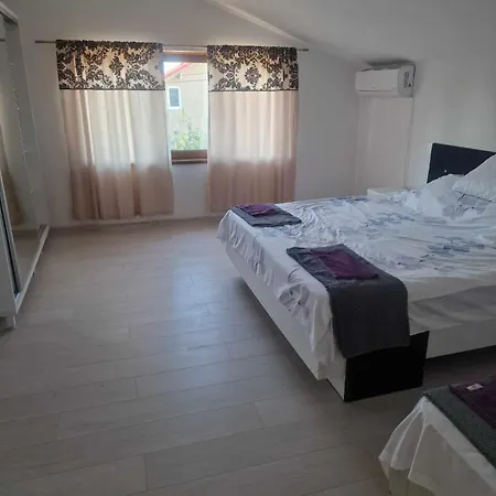 Casa Mira Nic Black Sea Homestay *